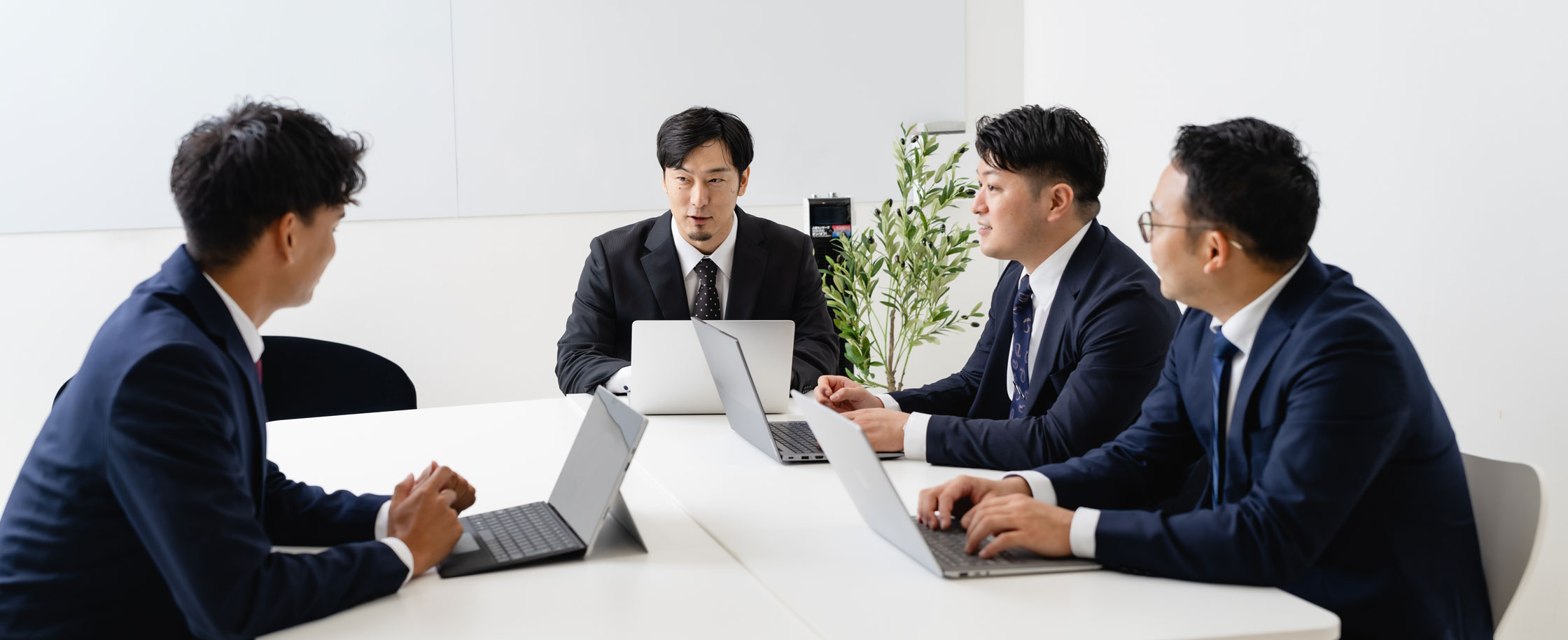 採用情報